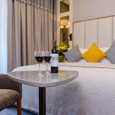Grand Hotel Tralee Bagian luar foto