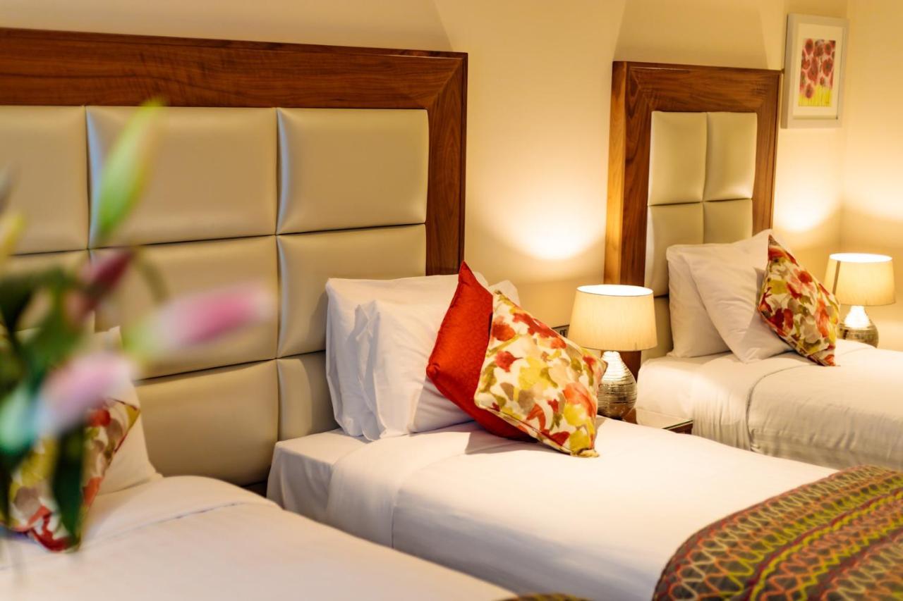 Grand Hotel Tralee Bagian luar foto