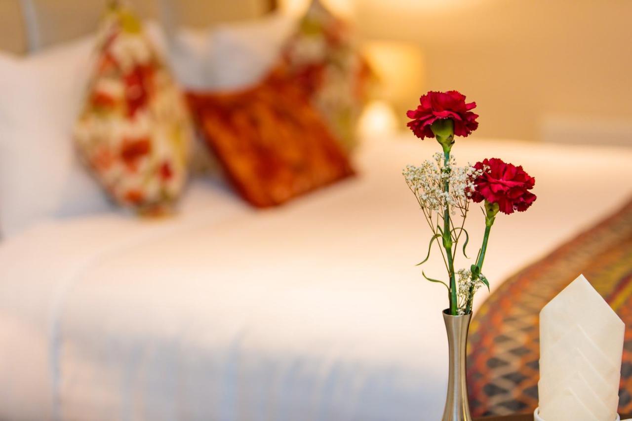 Grand Hotel Tralee Bagian luar foto