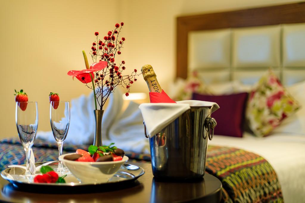 Grand Hotel Tralee Bagian luar foto