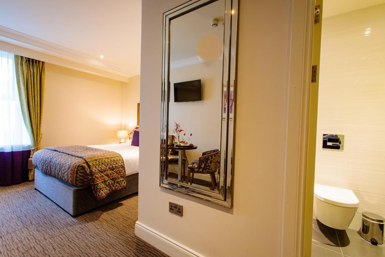Grand Hotel Tralee Bagian luar foto